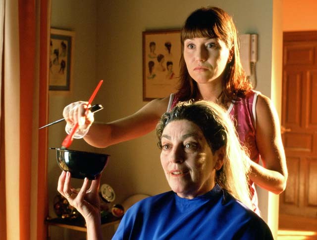 Tippek otthoni hajfestéshez, hogy igazán profi legyen az eredmény