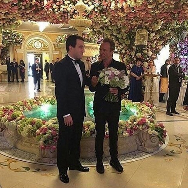 Hogy néz ki egy 1 milliárd dolláros orosz esküvő? Hát így!