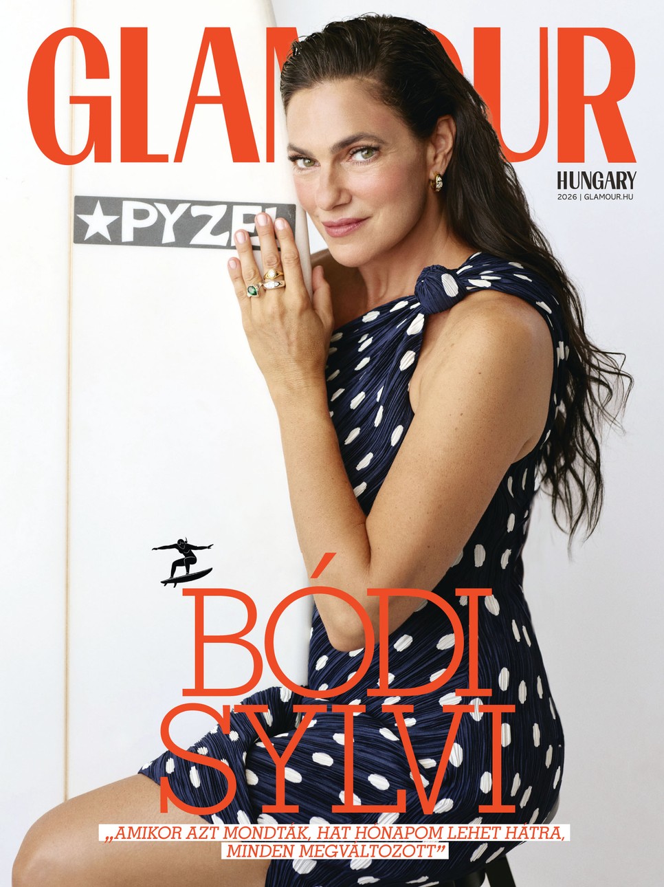  Bódi Sylvi digitális címlapinterjú – Ruha CULT GAIA – zalando.hu, Fülbevaló és gyűrűk THOMAS SABO