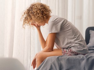 5 gyakori reggeli szokás, ami úgy teszi tönkre a következő éjszakádat, hogy nem is tudsz róla