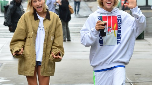 Justin Bieber már most játszadozik a gondolattal, hogy eljegyezné Hailey Baldwint?