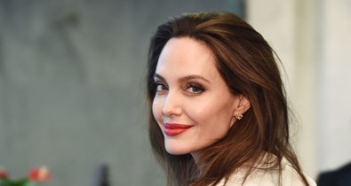 Soha nem találod ki, hogy ki Angelina Jolie asszisztense