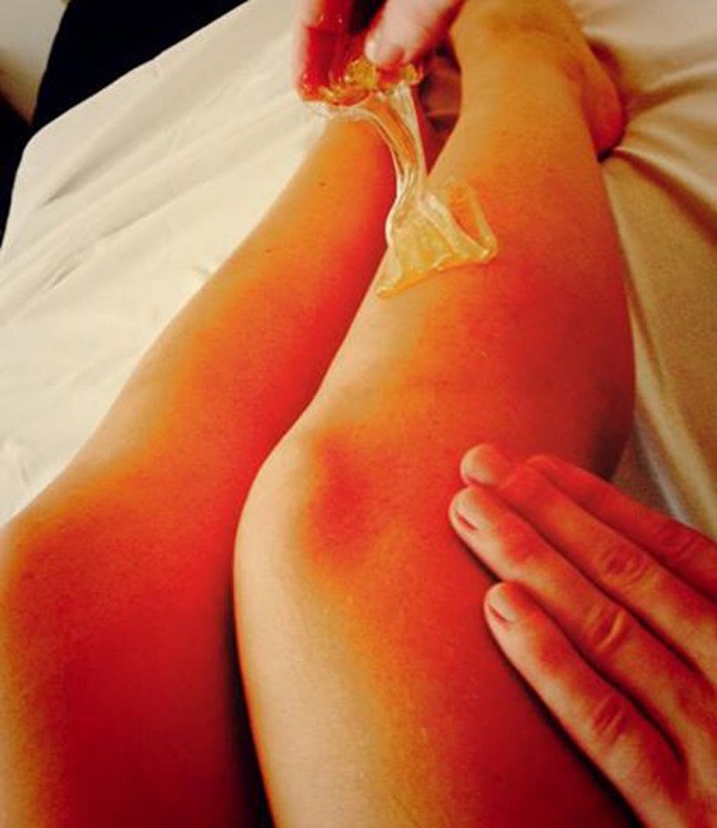 Tolvai Reni remek megoldást talált a szőrtelenítésre