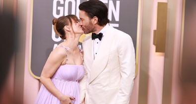 Gyönyörű sztárkismamák ragyogták be a 2023-as Golden Globe vörös szőnyegét