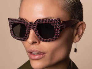 “Nem elkezdeni nehéz, hanem véghez vinni” - a fából készült szemüvegkeretek alkotójával beszélgettünk