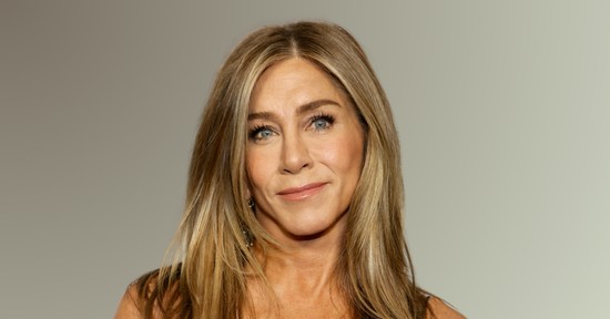 Íme Jennifer Aniston varázslatos luxusotthona, már a kertje is olyan, akár egy trópusi menedék