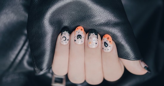 12 látványos köröm halloweenre, amit te is könnyedén elkészíthetsz otthon