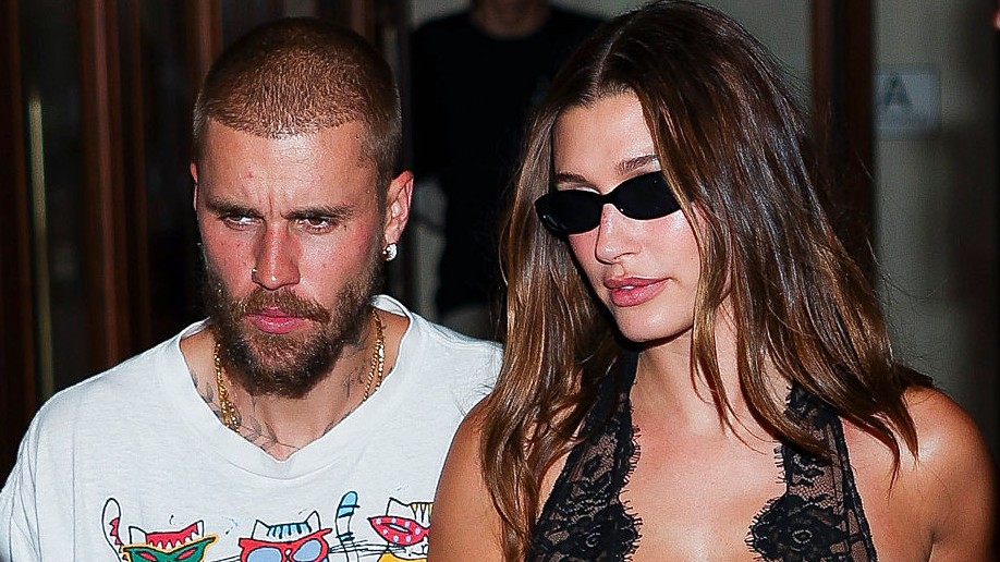 Justin Bieber egy fontos dologra nem figyelt oda a kommentelők szerint