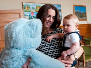 Elképesztő! Ezekkel a játékokkal nem játszhat Sarolta hercegnő és György herceg!