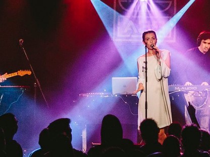 Premier: Turnévideóval jelentkezik a Belau - Nézd meg nálunk először