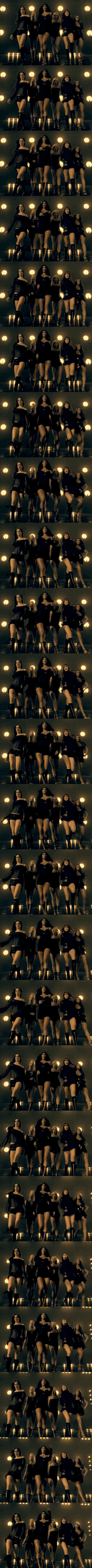 Nicole Scherzinger olyan őrültem szexi szerelésben ugrál a színpadon, hogy oda se merünk nézni