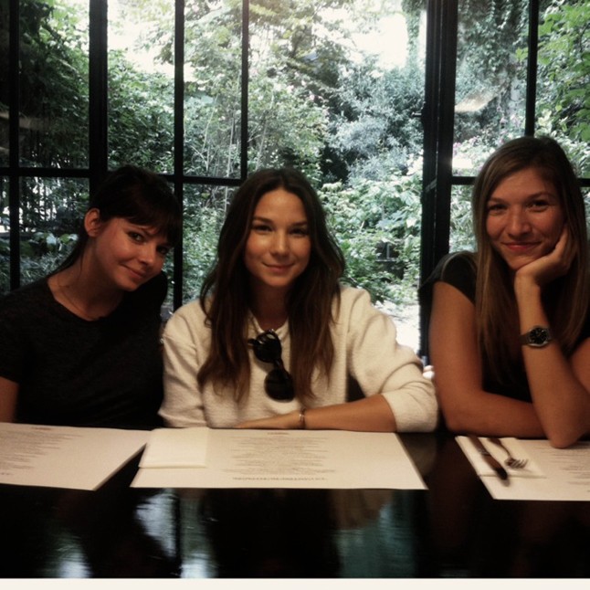 Összegyűlt a csapat egy kis kupaktanácsra