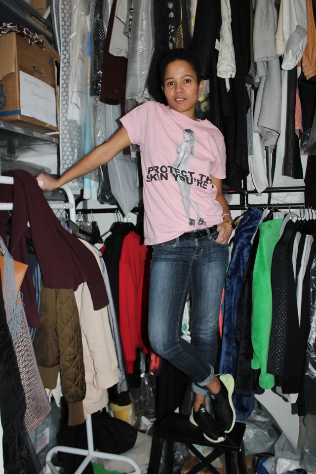 THEFOUR Anett pólóját akarjuk, most, azonnal!