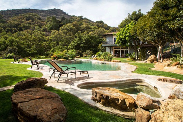 Ben Affleck elvonója olyan luxus helyen van, hogy mi is beköltöznénk a hétvégére