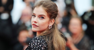 Ámulj! Palvin Barbara éjkirálynőként vonult be Cannes-ba