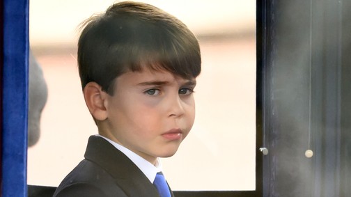 Hatalmasan nőtt a 7 éves Lajos herceg, születésnapi portréján rá sem ismerni