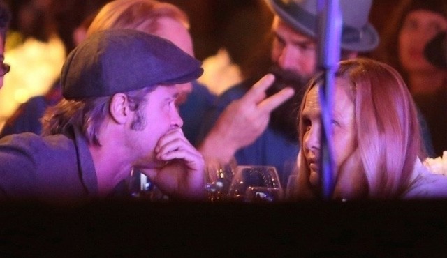 Brad Pitt és Sat Hari