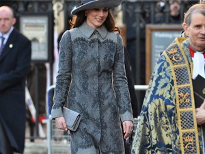 Kate Middleton a legszebb kabátban, amit valaha láttál