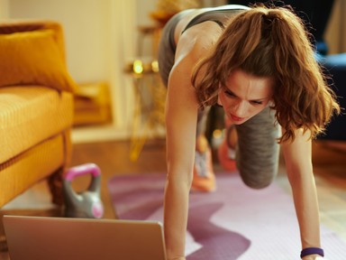 Itt a megoldás: nem kell többé választanod a sorozatnézés és a sportolás között