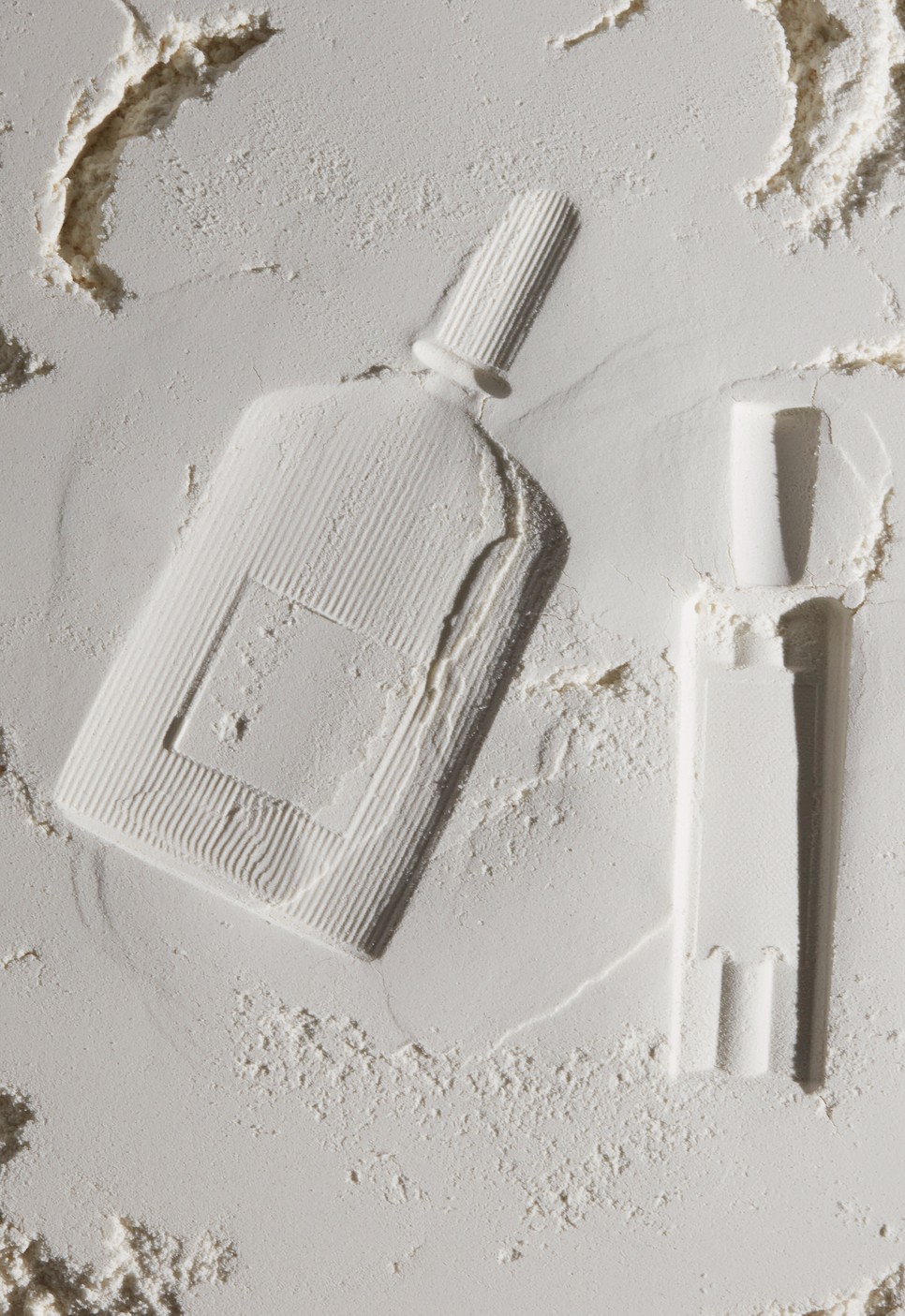 Balról jobbra: Black Orchid edp TOM FORD 36 990 Ft/30 ml, English Pear&Freesia cologne JO MALONE LONDON 25 000 Ft/30 ml