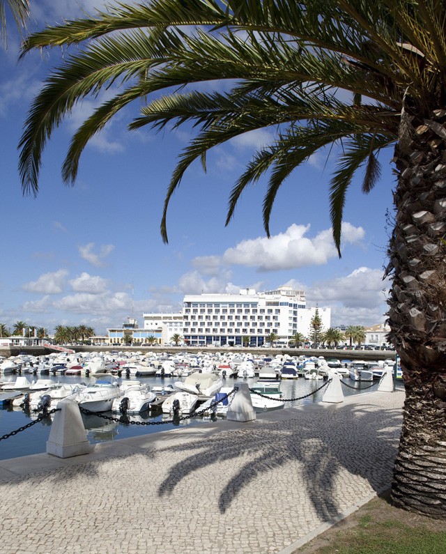 wizzair, úticél, új repülőjáratok, repülőgép, hannover, bergen, faro, lamezia terma, repülő, repülés