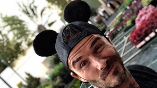 David Beckham a legjobb fej sztárapuka, őrületes Disneyland-bulit csaptak