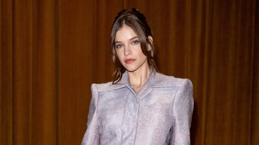 Edzőruhában fotózták Palvin Barbarát, hétköznapi szettben is álomszép a magyar modell