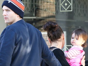 Nézd mennyire cuki Ashton Kutcher és Mila Kunis gyereke