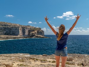 Igazi mediterrán álom egy karnyújtásnyira: íme Málta legszebb strandjai, amiket legalább egyszer látnod kell 