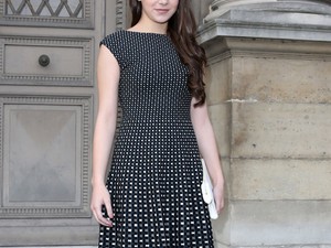 Franciás sikkel hódít a 16 éves sztár