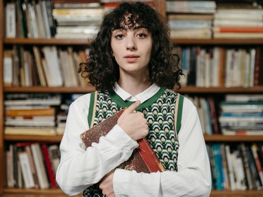 Miért nincsenek nők a kötelező olvasmányaink között?