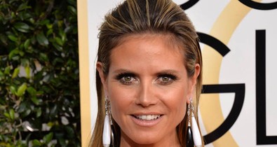 Heidi Klum és a kedvenc sportja: topless napozott a teraszon