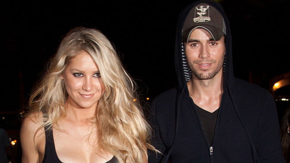 Megszületett Anna Kournikova és Enrique Iglesias negyedik gyermeke