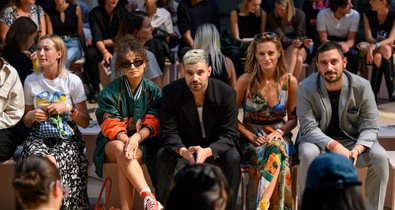 Fotókon, hogyan divatbemutatóztak a hazai sztárok