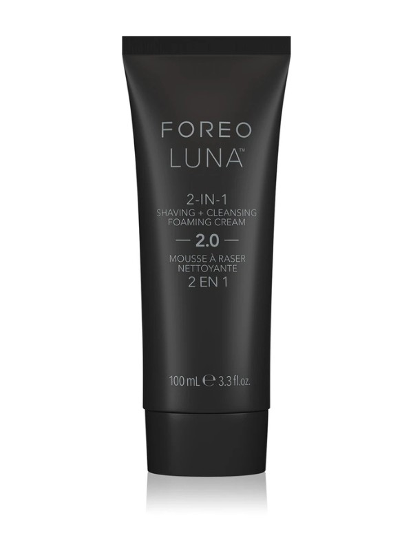 A FOREO LUNA™ 2-in-1 Shaving + Cleansing Foaming Cream habzó krém egyszerre biztosít kényelmes és alapos borotválkozást, valamint mélyreható tisztítást, hidratálást és táplálást, mindezt egyetlen lépésben. Emellett enyhíti az irritációt, megakadályozza a pattanások kialakulását és minimalizálja a benőtt szőrszálak okozta problémákat, miközben védi a bőrt a külső káros hatásoktól. - LUNA™ 2in1 borotválkozó- és tisztító krém FOREO 15 750 Ft/100 ml (157,5 Ft/1 ml) - notino.hu