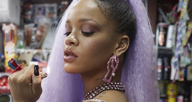 Ilyen durva frizurákkal még nem láttad Rihannát