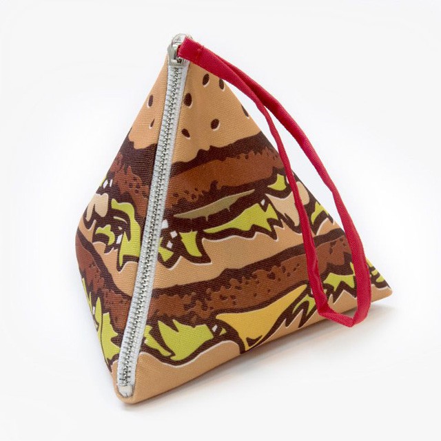 Big Mac fanok figyelem! Most már viselheted is a kedvenc kajádat!