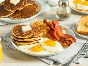 Ha ezt az 5 ételt lecseréled, azonnal beindul a fogyás a szakértő szerint