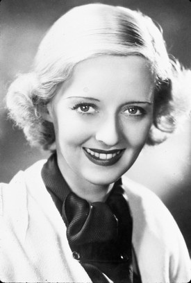 A drámai szerepeiről ismert Bette Davis is parókát használt, hogy a különböző karaktereket a lehető legváltozatosabban alakítsa.