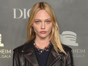 Nézd milyen cuki fotóval jelentette be a topmodell, hogy újra gyereket vár