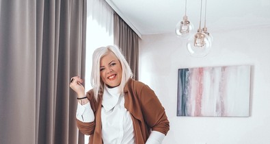 Kukkants be Kovrig Dóra, az új GLAMOUR-nagykövet gardróbjába!