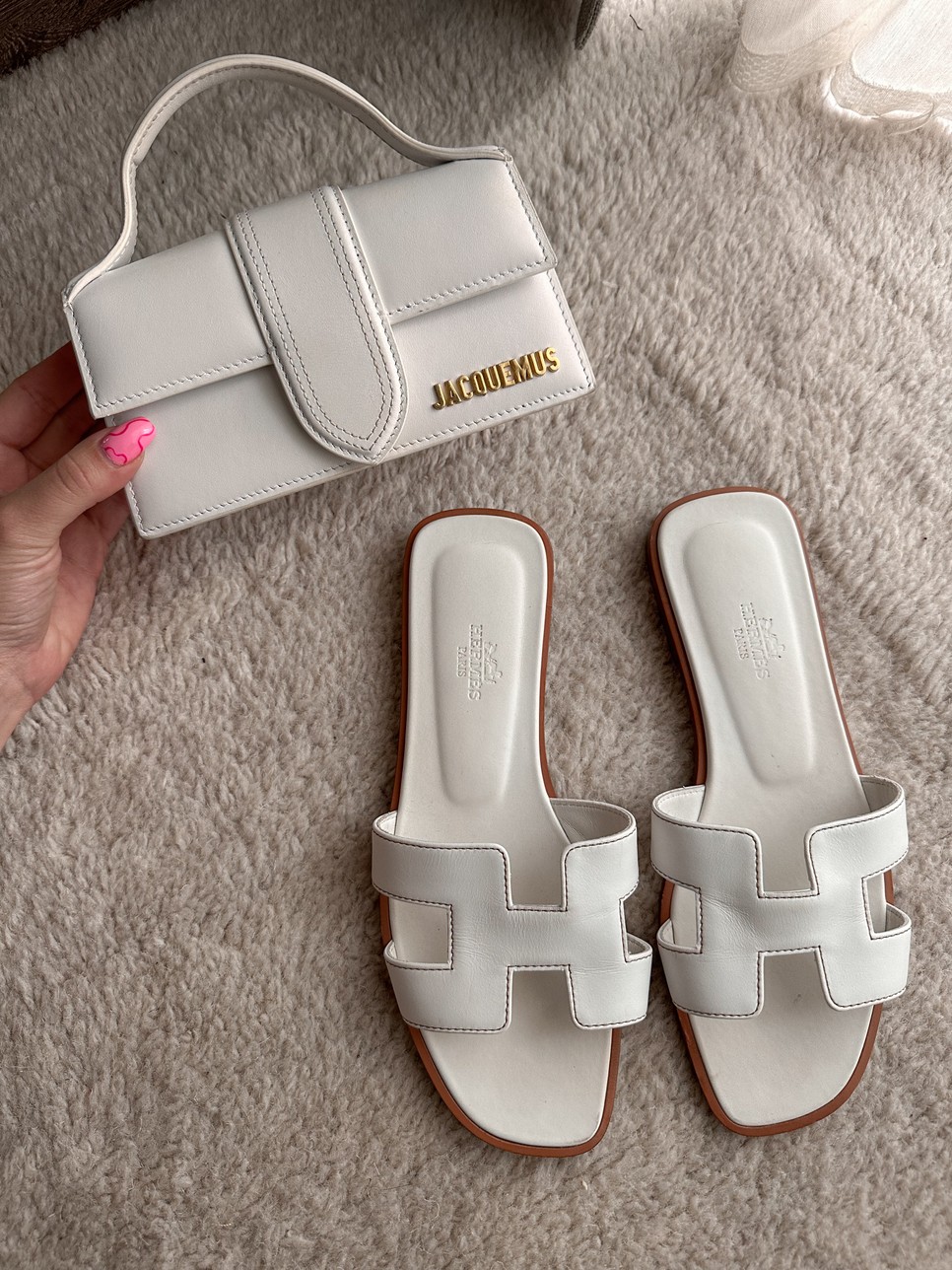 AD157921-EF0C-4328-8D60-4729CB4587D3(1)