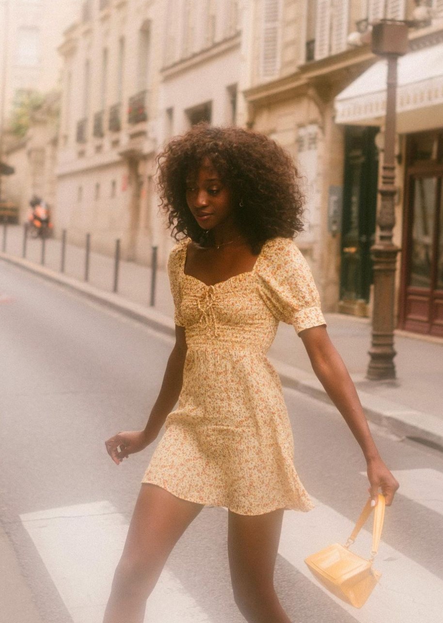 Nyári ruha trend franciás sikkel.