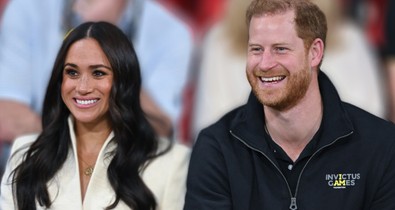 Imádni való ajándékot kapott Meghan Markle és Harry herceg kisfia