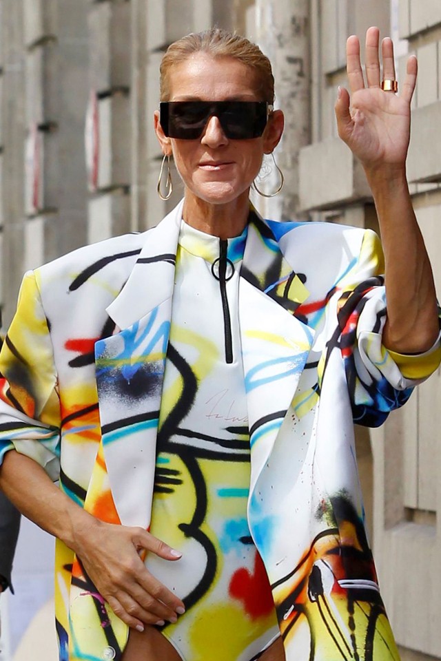 Celine Dion bugyira vetkőzött Párizs utcáin