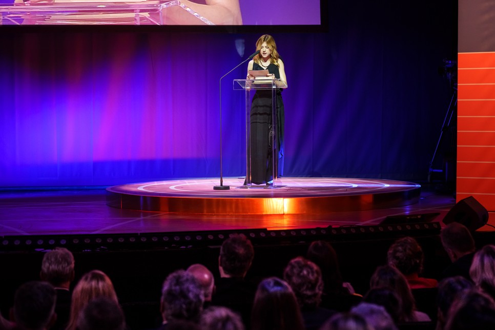 Nagy Katica színésznő az ARTISTA egyik ikonikus fekete összeállítását viselte a Magyar Mozgókép Fesztivál díjátadó gáláján