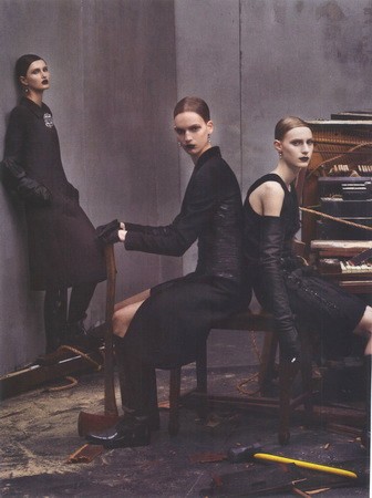 Axente Vanessa 24 oldala az olasz Vogue-ban