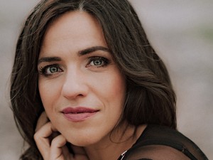 Hálás a közönségnek - Palya Bea befelé fordulást hozott az elmúlt év