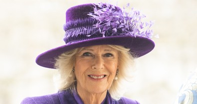 A 75 éves Kamilla királyné címlapfotója egyszerűen lélegzetelállító
