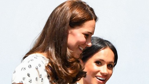 Mindent félre! Kate Middleton és Meghan Markle kettesben érkeztek Wimbledonba